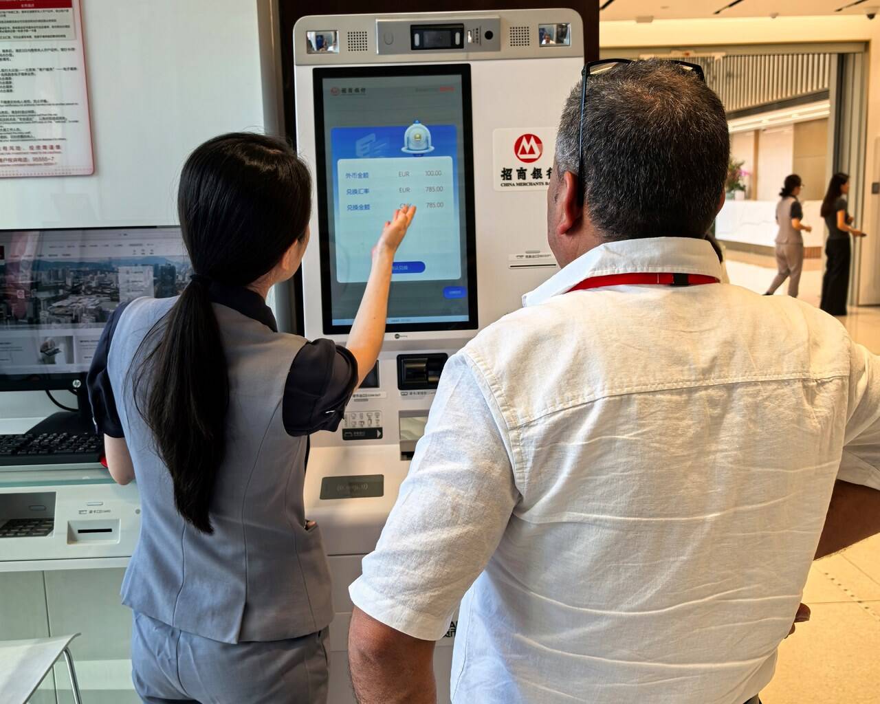 最新医保卡提取现金方法自助提款机方法分析(最方便真实的江西医疗保障卡怎么提取现金方法)